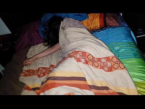 ❤️ Stepson berating sua jovem madrasta enquanto ela dorme. ❤❌ Sexo de qualidade em pt-br.purchasexz.top ﹏